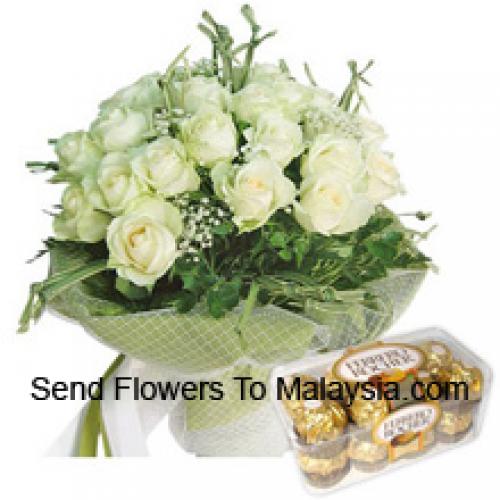 18 Roses with Yummy 16 Pcs Ferrero Rochers