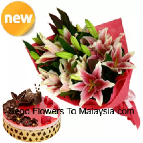 A Beautiful Hand Bunch Of Pink Lilies And 1 Kg Strawberry Cake